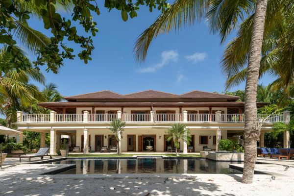 Villa Arrecife 41 en Punta Cana Resort – Lujo y Confort en el Corazón del Caribe